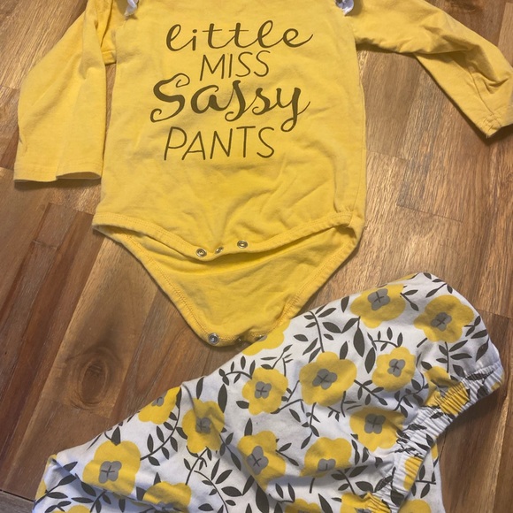 Sassy pants outfit - Picture 2 of 4